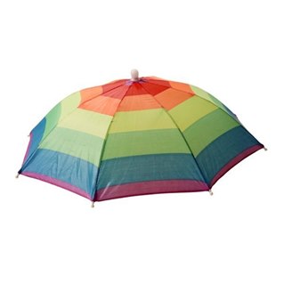 Sateenvarjo-hattu sateenkaaren väreissä