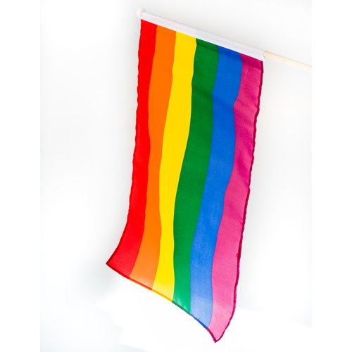 Regnbågsflagga på pinne
